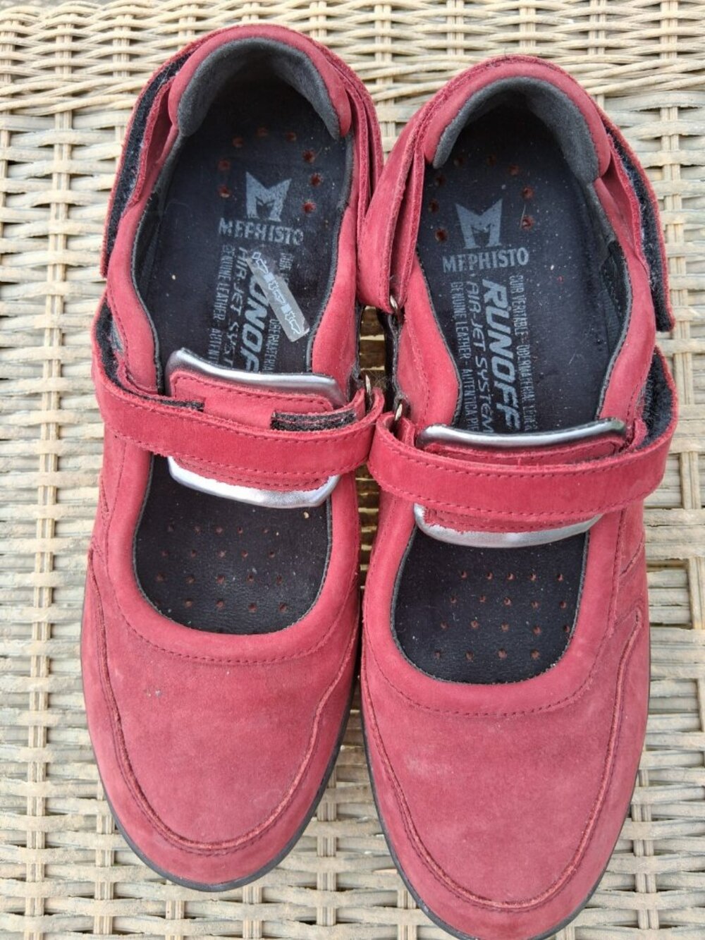 Mephisto Runoff Air Jet System Mary Jane Comfort Shoes Size 7.5 Red